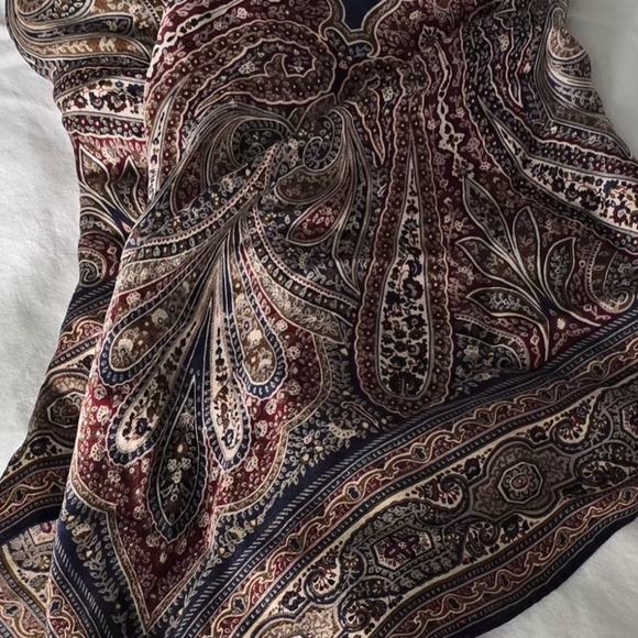 Echo Scarf Silk 100% Paisley Design Fall Colors / Navy 169.
